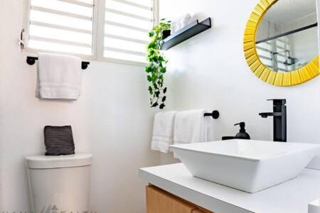 Seaside Serenity - Cozy Studio Apartment Luquillo Ngoại thất bức ảnh